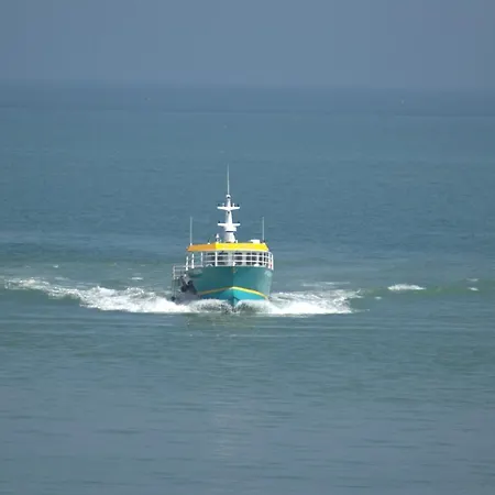 Le Goeland Sur Mer Apartment
